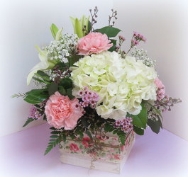 Blush Life from Lesher's Flowers, local St. Louis Florist since 1973
