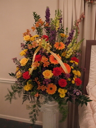 Garden Tribute from Lesher's Flowers, local St. Louis Florist since 1973