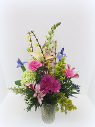 Fresh Flourish II from Lesher's Flowers, local St. Louis Florist since 1973