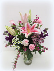 Fresh Flourish from Lesher's Flowers, local St. Louis Florist since 1973