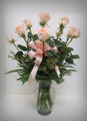 Peach Roses from Lesher's Flowers, local St. Louis Florist since 1973