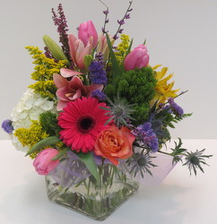Square Garden from Lesher's Flowers, local St. Louis Florist since 1973